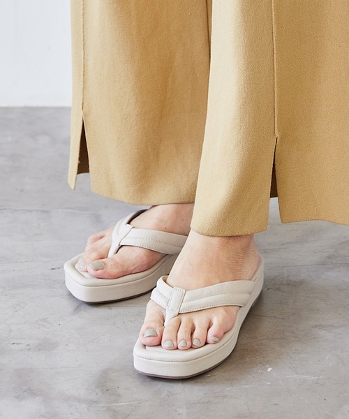 JELLY BEANS（ジェリービーンズ）の「厚底ソフトトングサンダル(215-30020)JELLY BEANS(ジェリービーンズ)（サンダル・レディース・ブラック/アイボリー/イエロー/ミント・S/M/L）」の15枚目の写真