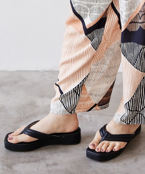 JELLY BEANS（ジェリービーンズ）の「厚底ソフトトングサンダル(215-30020)JELLY BEANS(ジェリービーンズ)（サンダル・レディース・ブラック/アイボリー/イエロー/ミント・S/M/L）」の17枚目の写真