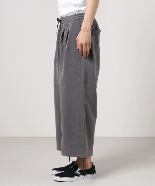 SITRY（シトリー）の「drawcord cropped wide pants/ドローコード クロップド ワイドパンツ（スラックス・メンズ・グレー/ブラック/チェック・M/L）」の4枚目の写真