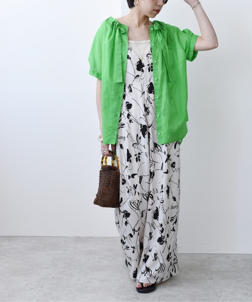 Eimee Law（エイミーロウ）の「ドロストネックBL（シャツ/ブラウス・レディース・グリーン/パープル/ブラック・38）」の4枚目の写真