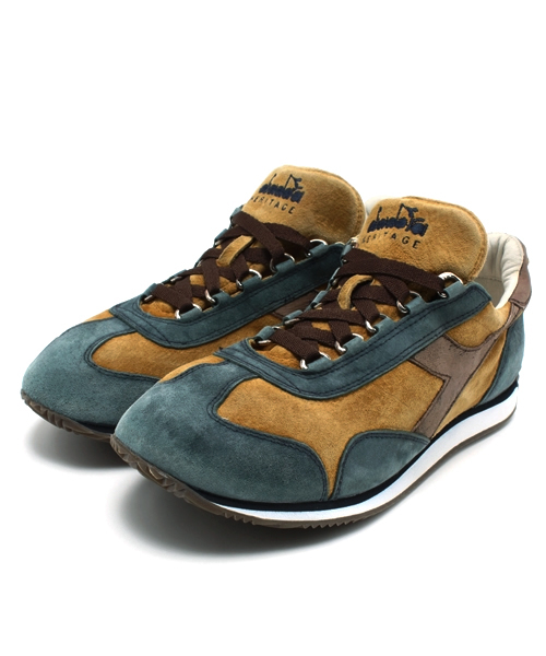 ESTNATION(エストネーション)の「DIADORA HERITAGE スニーカー(スニーカー・メンズ・イエロー/ネイビー/レッド/ライトグレー/ダークブラウン・7.5/8/6.5/8.5/9/7)」の4枚目の写真
