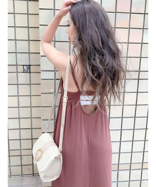 GYDA（ジェイダ）の「BACK OPEN ロングキャミワンピース（ワンピース・レディース・ブラック/ブラウン/グレー・FREE）」の9枚目の写真