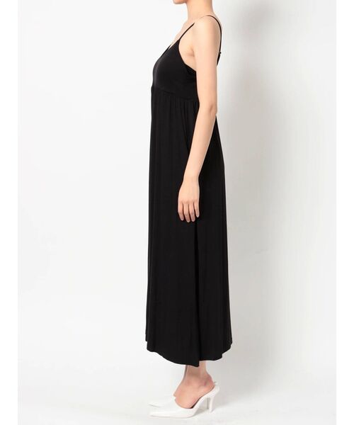 GYDA（ジェイダ）の「BACK OPEN ロングキャミワンピース（ワンピース・レディース・ブラック/ブラウン/グレー・FREE）」の16枚目の写真