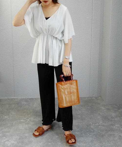 alala(アララ)の「ボリュームメッシュのスクエアフラットサンダル(サンダル・レディース・ブラック/アイボリー/ブラック×ホワイト/ブラウン系/ベージュ系・LL/S/M/L)」の21枚目の写真