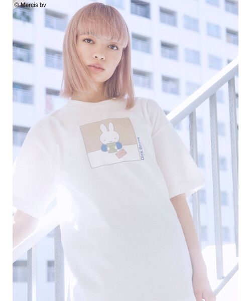 merry jenny（メリージェニー）の「miffy colorfully tee（Tシャツ/カットソー・レディース・ベージュ/オフホワイト・FREE）」の3枚目の写真