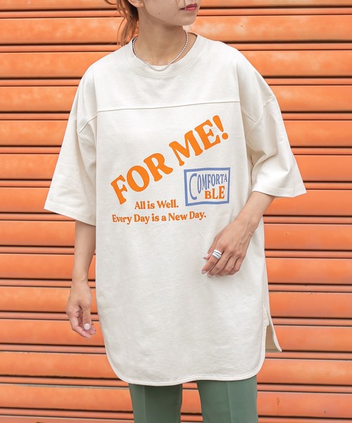 Perushu(ペルーシュ)の「フットボールプリントビッグTシャツ(Tシャツ/カットソー・レディース・チャコールグレー/オフホワイト・FREE)」の11枚目の写真