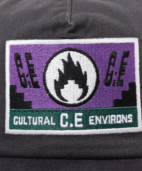 C.E（シーイー）の「C.E / Cultural environs low キャップ（キャップ・メンズ・グレー・ONE SIZE）」の4枚目の写真