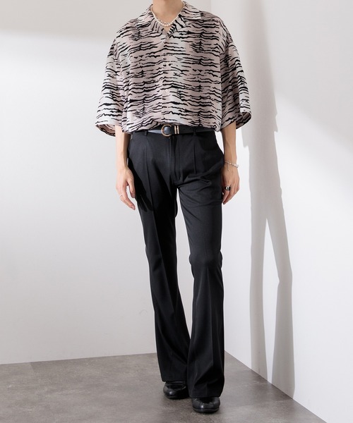 Adoon plain（アドーンプレーン）の「【Adoon plain】アソート柄シャツ（シャツ/ブラウス・メンズ・ブラック/アニマル・MEDIUM/LARGE）」の9枚目の写真