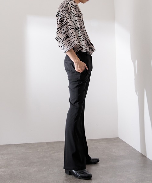 Adoon plain（アドーンプレーン）の「【Adoon plain】アソート柄シャツ（シャツ/ブラウス・メンズ・ブラック/アニマル・MEDIUM/LARGE）」の16枚目の写真