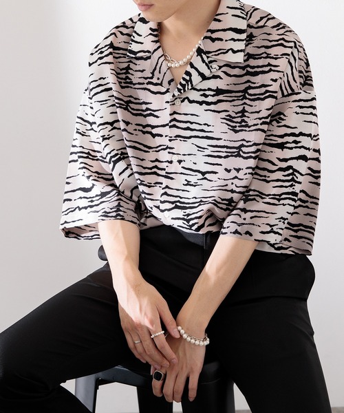 Adoon plain（アドーンプレーン）の「【Adoon plain】アソート柄シャツ（シャツ/ブラウス・メンズ・ブラック/アニマル・MEDIUM/LARGE）」の7枚目の写真