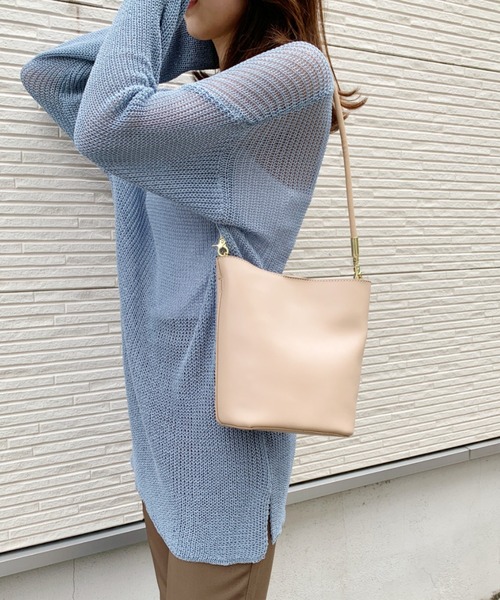 CLEA(クレア)の「2WAYバケツミドルショルダー(ショルダーバッグ・レディース・ブラック/ブラウン/ベージュ/ホワイト・FREE)」の18枚目の写真