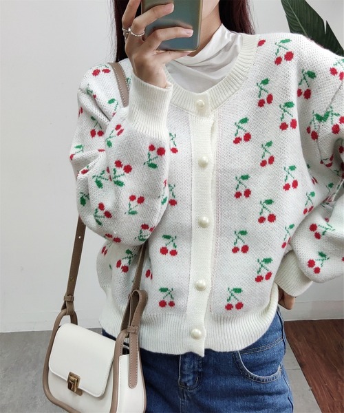 MAISON DE THERESE（メゾン ド テレーズ）の「チェリー柄ニットカーディガン（カーディガン/ボレロ・レディース・アイボリー/ネイビー・M）」の13枚目の写真