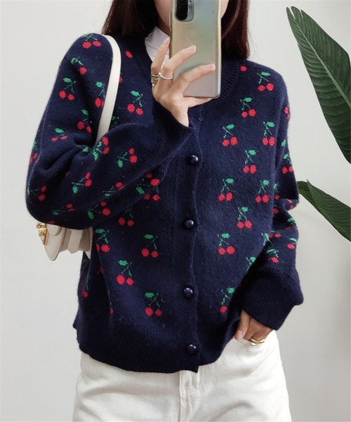 MAISON DE THERESE（メゾン ド テレーズ）の「チェリー柄ニットカーディガン（カーディガン/ボレロ・レディース・アイボリー/ネイビー・M）」の12枚目の写真