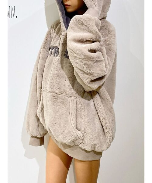 GYDA（ジェイダ）の「EXTRA STANエエコファーパーカー（パーカー・レディース・ベージュ/オフホワイト/ピンク・FREE）」の14枚目の写真