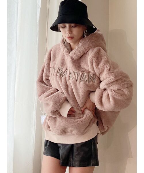 GYDA（ジェイダ）の「EXTRA STANエエコファーパーカー（パーカー・レディース・ベージュ/オフホワイト/ピンク・FREE）」の13枚目の写真