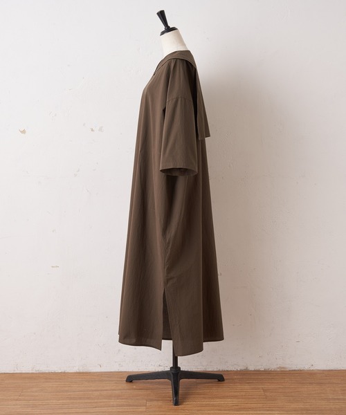 BEARDSLEY（ビアズリー）の「フロント部分の襟は細めになっているので大人も着やすいセーラーワンピース（ワンピース・レディース・カーキ/ホワイト・FREE）」の13枚目の写真