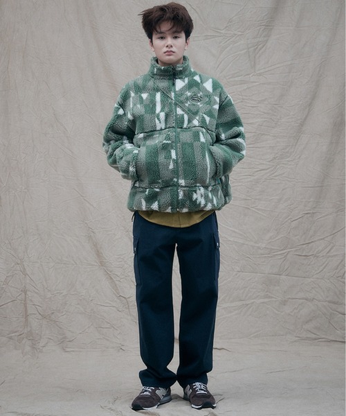 87mm(87mm)の「【87MM / Mmlg】NORDIC DUVET FLEECE JUMPER / パルチムエムエム MMLG ノルディック デュベット ボアフリース ジャンパー(ブルゾン・レディース・カーキ・MEDIUM/LARGE/SMALL)」の3枚目の写真