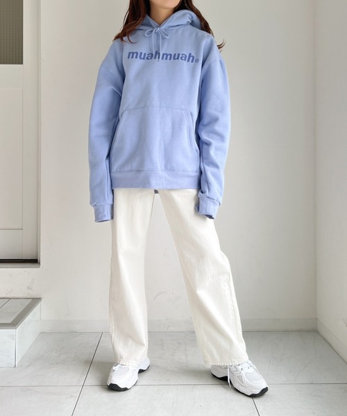 muahmuah(ムーアムーア)の「【muah muah/ムーアムーア】LOWER PRINTING OVERFIT HOODIE(パーカー・レディース・インディゴブルー/ブルー/ブラック/カーキ/ラベンダー/グレー/クリーム・FREE)」の10枚目の写真