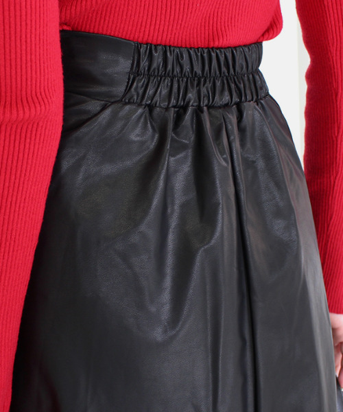 MODE ROBE（モードローブ）の「フェイクレザーフレアスカート（スカート・レディース・ブラック/アイボリー・FREE）」の15枚目の写真