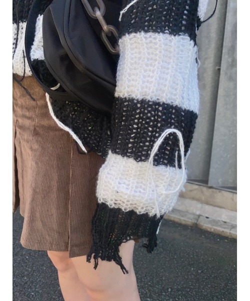 XU（エックスユー）の「【XU/エックスユー】damage border knit/ニット ダメージ ダメージニット ボーダーニット ボーダー（ニット/セーター・メンズ・ブラック・ONE SIZE）」の10枚目の写真
