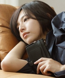 Demiurvo/デミウルーボ/REMY POCHE FLAT/iPhone12Pro/12 /blk