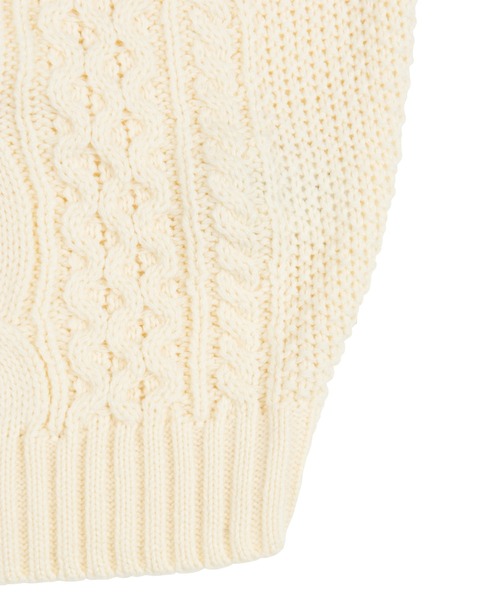 PUNYUS（プニュズ）の「2WAYケーブル編みニット（ニット/セーター・レディース・ブラック/オフホワイト/グリーン・1/2/4/3）」の5枚目の写真