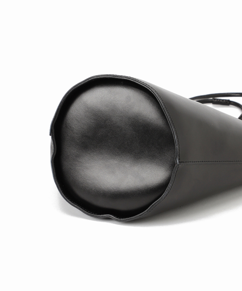 SLOBE IENA(スローブイエナ)の「【YAHKI /ヤーキ】W FACE トートバッグ◆(トートバッグ・レディース・ブラック/ベージュ・FREE)」の11枚目の写真