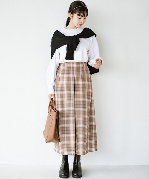 haco!（ハコ）の「【φ】どんな日も特別な1日に導いてくれる。大人の甘さと華やぎバランスを追求した すっきりシルエットが自慢のチェックスカート（スカート・レディース・ライトベージュ/ライトブラウン・SMALL/MEDIUM/LARGE/X-LARGE）」の18枚目の写真