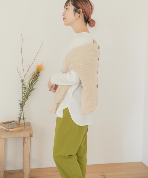 ITEMS URBANRESEARCH(アイテムズ アーバンリサーチ)の「スソラウンドロングTシャツ(Tシャツ/カットソー・レディース・チャコールグレー/ベージュ/オフホワイト・FREE)」の7枚目の写真