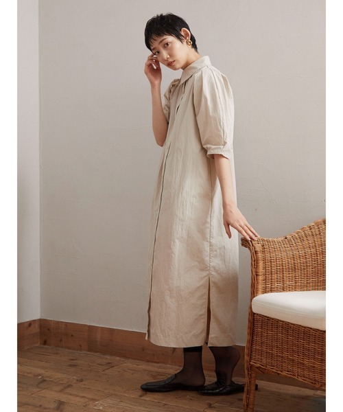 armonia(アルモニーア)の「armonia.衿付き前ボタンワンピース(ワンピース・レディース・オフホワイト/サックスブルー/ブルー・FREE)」の18枚目の写真