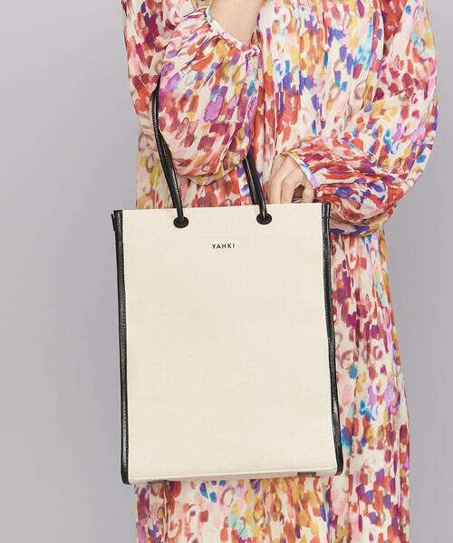 YAHKI(ヤーキ)の「<YAHKI>キャンバス スクエアミドル トートバッグ(トートバッグ・レディース・ブラック/グレー・FREE)」の16枚目の写真