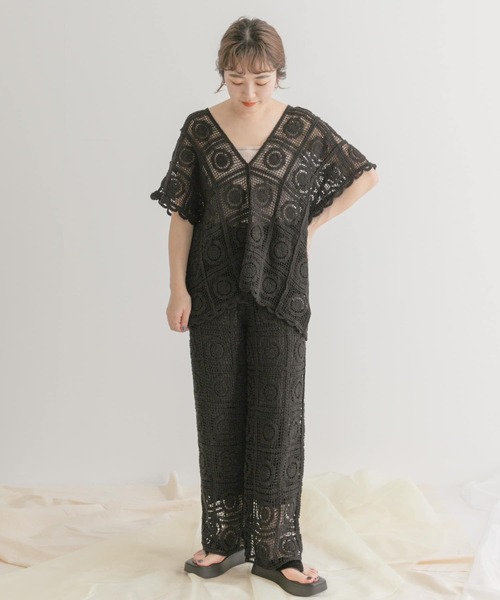 ITEMS URBANRESEARCH（アイテムズ アーバンリサーチ）の「クロシェパッチワークニットパンツ（その他パンツ・レディース・ブラック/ナチュラル・FREE）」の15枚目の写真