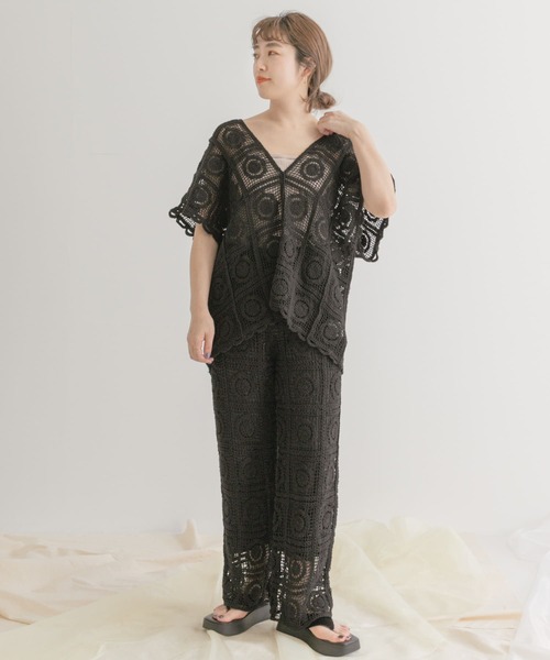 ITEMS URBANRESEARCH（アイテムズ アーバンリサーチ）の「クロシェパッチワークニットパンツ（その他パンツ・レディース・ブラック/ナチュラル・FREE）」の16枚目の写真