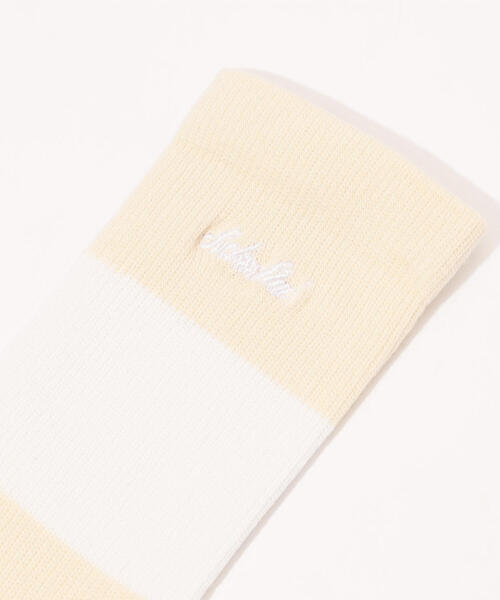 TOMORROWLAND (トゥモローランド)の「SOCKSSS DAFFY DUCK コットンナイロン ボーダーソックス(ソックス/靴下・レディース・ホワイト系その他/パープル系その他2・S/M)」の3枚目の写真