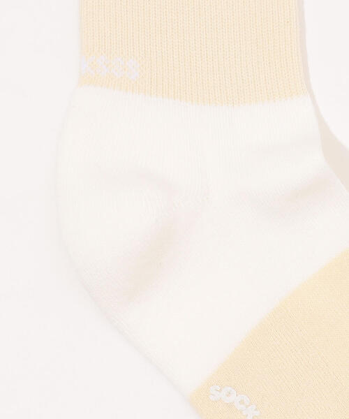 TOMORROWLAND (トゥモローランド)の「SOCKSSS DAFFY DUCK コットンナイロン ボーダーソックス(ソックス/靴下・レディース・ホワイト系その他/パープル系その他2・S/M)」の4枚目の写真