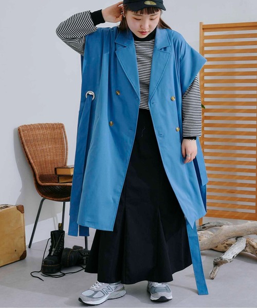 CPCM（シーピーシーエム）の「ポンチョ風ハトメアクセントトレンチ（トレンチコート・レディース・ライトベージュ/カーキ/ブルー・FREE）」の6枚目の写真