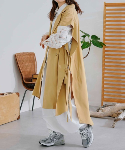 CPCM（シーピーシーエム）の「ポンチョ風ハトメアクセントトレンチ（トレンチコート・レディース・ライトベージュ/カーキ/ブルー・FREE）」の19枚目の写真