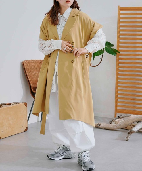 CPCM（シーピーシーエム）の「ポンチョ風ハトメアクセントトレンチ（トレンチコート・レディース・ライトベージュ/カーキ/ブルー・FREE）」の5枚目の写真