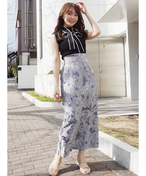 MERCURYDUO（マーキュリーデュオ）の「【To/】ボウタイ付ニット（ニット/セーター・レディース・ブラック/オフホワイト/ブルー・FREE）」の9枚目の写真