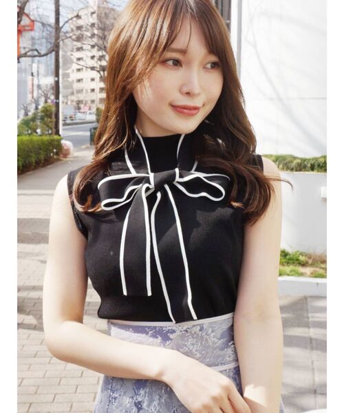 MERCURYDUO（マーキュリーデュオ）の「【To/】ボウタイ付ニット（ニット/セーター・レディース・ブラック/オフホワイト/ブルー・FREE）」の10枚目の写真