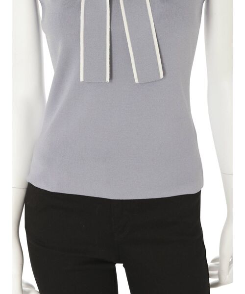 MERCURYDUO（マーキュリーデュオ）の「【To/】ボウタイ付ニット（ニット/セーター・レディース・ブラック/オフホワイト/ブルー・FREE）」の18枚目の写真