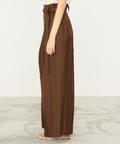 TOMORROWLAND .B（トゥモローランドビー）の「レーヨンリネン タック