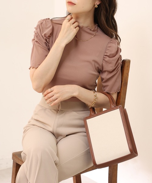 one after another NICE CLAUP（ワンアフターアナザーナイスクラップ）の「ハイネックシアートップス（Tシャツ/カットソー・レディース・アイボリー/グレー×サックスブルー/ブラウン/モカ・FREE）」の6枚目の写真