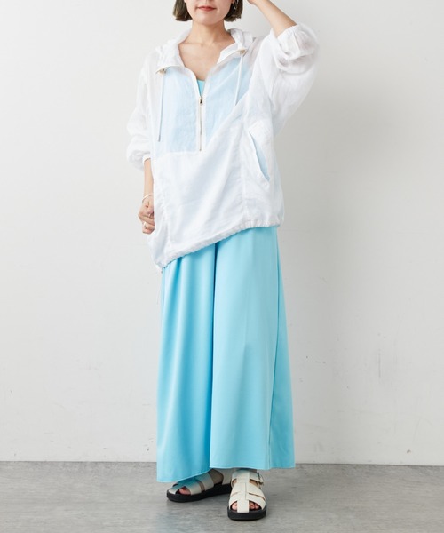 Omekashi（オメカシ）の「ストレッチサテンキャミワンピース（ワンピース・レディース・ブラック/ベージュ/ブルー・FREE）」の19枚目の写真