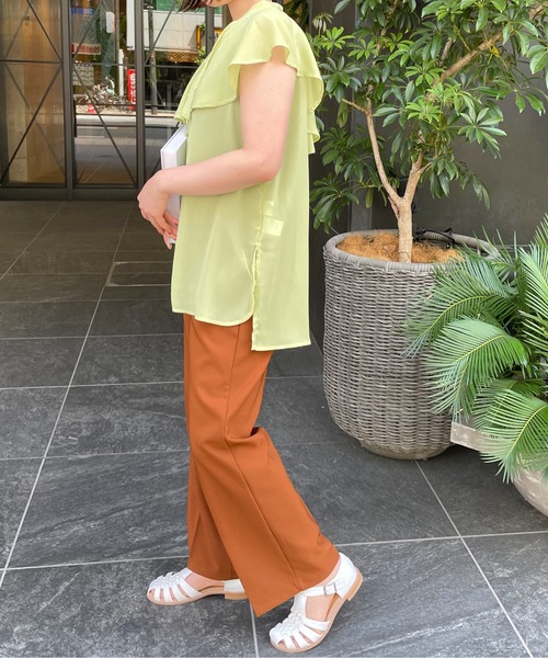 StyleSea（スタイルシー）の「ラッフルカラーノースリーブブラウス（シャツ/ブラウス・レディース・アイボリー/ラベンダー/ライム/ブラック・MEDIUM）」の11枚目の写真