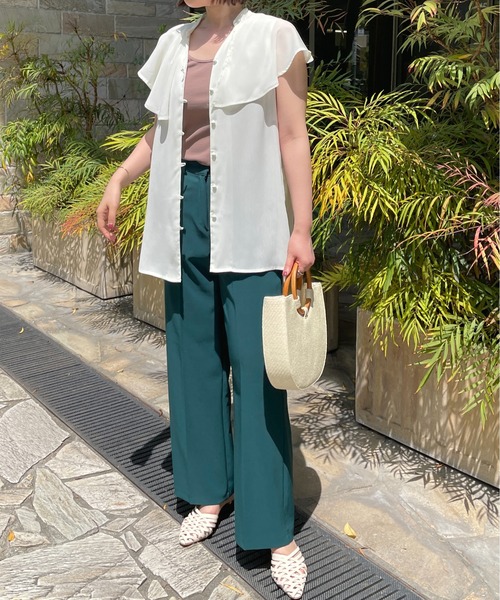 StyleSea（スタイルシー）の「ラッフルカラーノースリーブブラウス（シャツ/ブラウス・レディース・アイボリー/ラベンダー/ライム/ブラック・MEDIUM）」の17枚目の写真