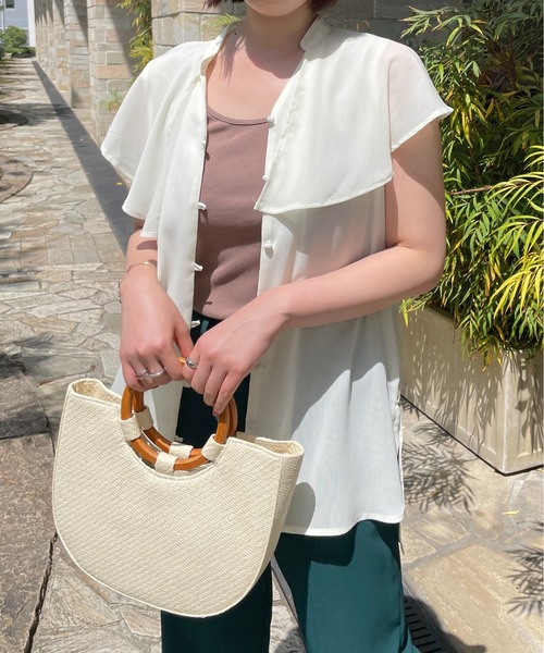 StyleSea（スタイルシー）の「ラッフルカラーノースリーブブラウス（シャツ/ブラウス・レディース・アイボリー/ラベンダー/ライム/ブラック・MEDIUM）」の22枚目の写真