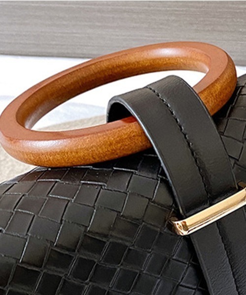 Coo+i（クーイ）の「スクエアミニショルダーバッグ（ショルダーバッグ・レディース・ブラック/ブラウン/グリーン・FREE）」の17枚目の写真