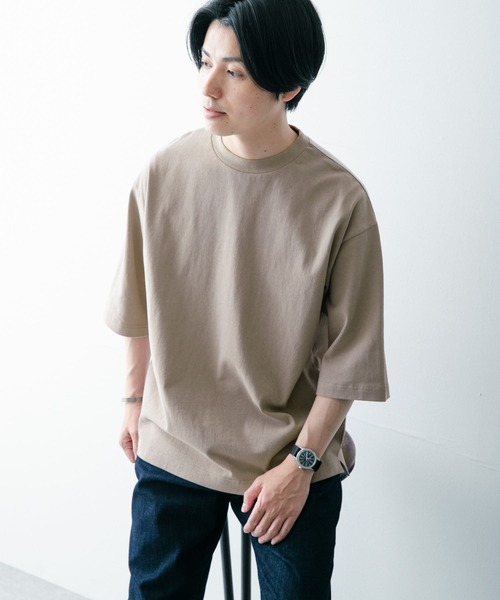 ITEMS URBANRESEARCH(アイテムズ アーバンリサーチ)の「度詰めコットン天竺 オーバーサイズTシャツ(Tシャツ/カットソー・メンズ・ベージュ/オフホワイト/グリーン/ネイビー・MEDIUM/LARGE)」の3枚目の写真