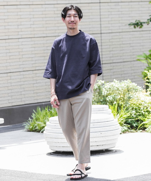 ITEMS URBANRESEARCH(アイテムズ アーバンリサーチ)の「度詰めコットン天竺 オーバーサイズTシャツ(Tシャツ/カットソー・メンズ・ベージュ/オフホワイト/グリーン/ネイビー・MEDIUM/LARGE)」の15枚目の写真